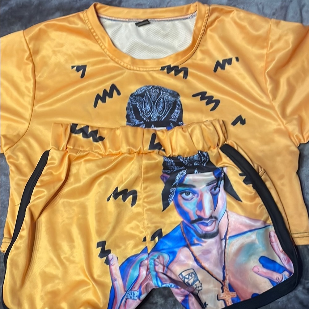 Small Tupac Vibrant Graphic T-Shirt and Shorts Set